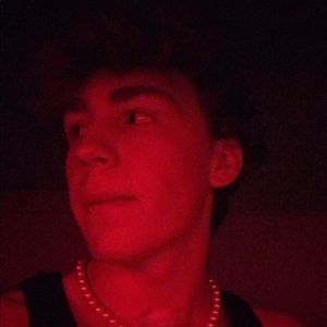 Meet your Posher, Henry